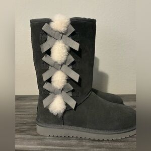 New Koolaburra Victoria tall boots with bows